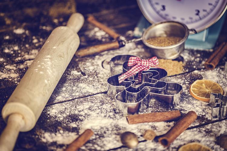 © iStockphoto.com/GMVozd Firmenfeier-Weihnachtsfeier
