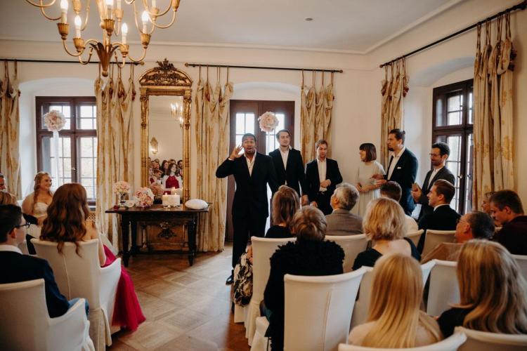 A CAppella live band