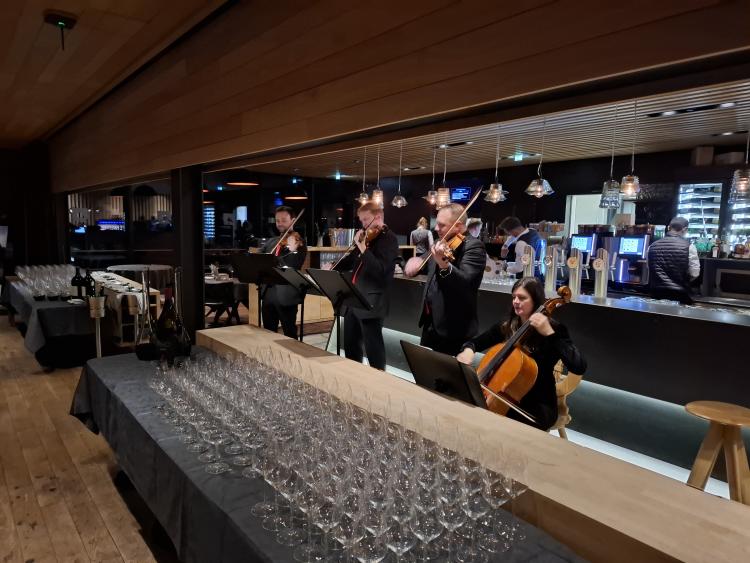 Classic Rocks buchen