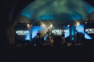 Saengerin Michele beim Konzert
