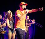 DJ &amp; Saxophonistin Miriam Dirr