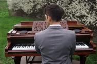 Event-Pianist samt eigenem Flügel