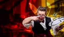 Magischer Showkellner einmalige Shows ! Magischer Showkellner einmalige Shows !