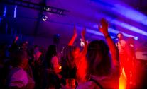 LUXUS LOFT - Die Party WG LUXUS LOFT - Die Party WG