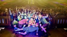 LUXUS LOFT - Die Party WG LUXUS LOFT - Die Party WG