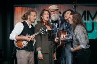 Sommer am U Foto: Daniel Sadrowski Bluegrass Cash