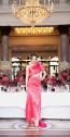 Pinke Haute Couture: Luxuriöse Eleganz mit floralem Zauber. Leony la Roc - Sektempfänge