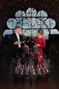 Doppelter Glamour: Unser charmantes Duo am Champagnerkleid! Leony la Roc - Sektempfänge