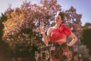 Ein Traum in Rosa: Sanfte Farben, florale Details und eiskalter Sekt für Ihren schönsten Tag. Leony la Roc - Sektempfänge