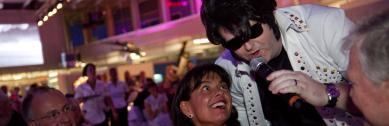 Elvis Double Imitator Show - Still alive!