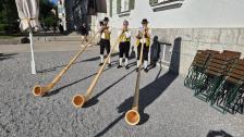 Alphornbläser buchen für Veranstaltung, Feier, Event, Party Bayerische & Oktoberfest Show - Bavariaa