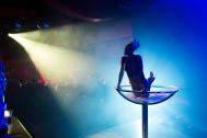 Burlesque Berlin - Champagnerglasshows by Miss Jane Johnson