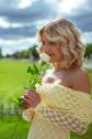 Bobbie Blond
