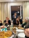 Close up Magic bei einer Privatveranstaltung in Neu-Delhi, Indien Niko Niessen