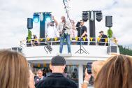 Vinyl DJ + Saxophon (Foto C.Finke) und Technikpaket Marco Maribello (Vinyl DJ), optional Sax