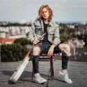DANNY (Sänger, Gitarrist)