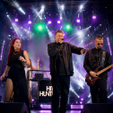 HIT HUNTERS - Front HIT HUNTERS - Partyband
