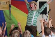 Clown Olli - Shows, Stelzenläufer, Kinderprogramm