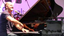 Charlie Glass - Pianist &amp; Sänger für Dinner- Bar- und Unterhaltungs- Musik, sowie Konzert