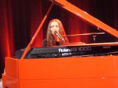 Marina Leva - Pianistin &amp; Sängerin