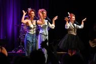 Weihnachtsband und 20er Jahre Band