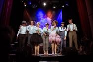 Weihnachtsband und 20er Jahre Band