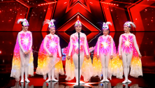 Das Supertalent Auftritt Arabesque: LED & Dance Shows