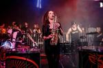 DJ & Saxophonistin Miriam Dirr