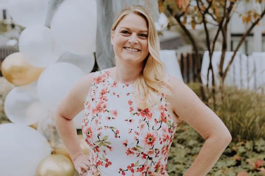 Anja Alberg – Hochzeitssängerin mit Herz | Pfalz