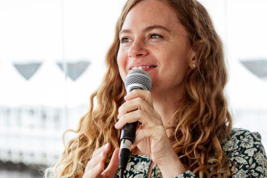 Alexandra Pietsch - Hochzeitssängerin Alexandra Pietsch - Hochzeitssängerin