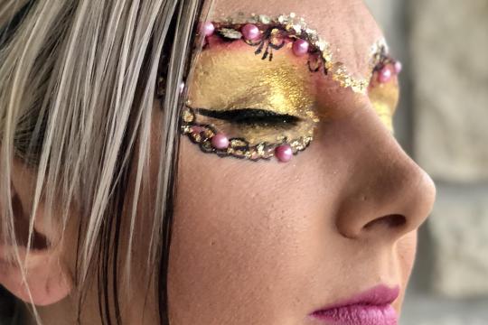 Dazzle and Gold Face & Bodypainting