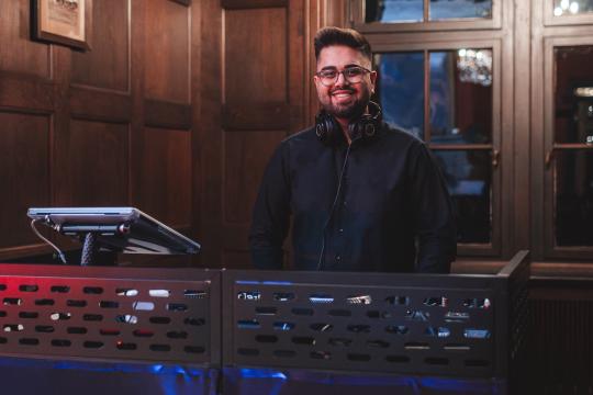 DJ Wischu - Hochzeiten im Clubstyle