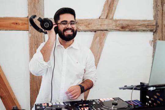 DJ Wischu - Hochzeiten im Clubstyle