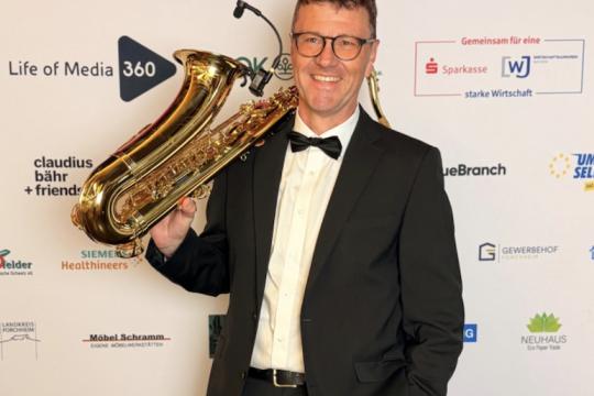 event saxophonist