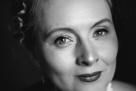 Peggy Sugarhill - Gesang für Trauerfälle