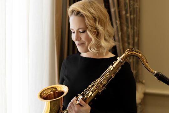 Saxophonistin Simona Saxophonistin Simona