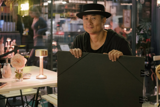 Karikaturist und Schnellzeichner / Wen-Schnellzeichner