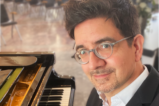 Pianist Alexander Nagel aus Karlsruhe