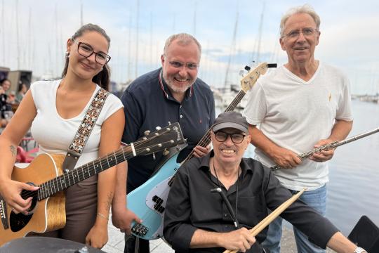 Emelie & Friends - Liveband