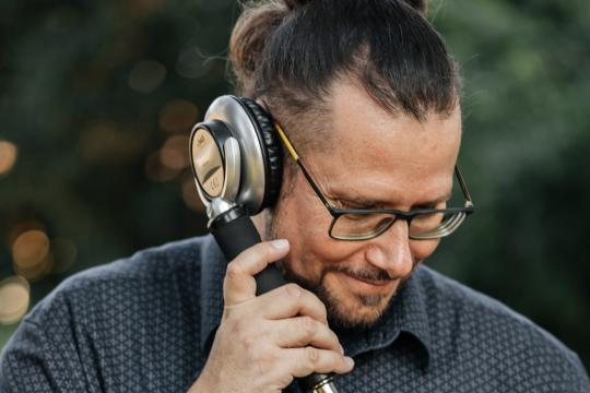 DJ Alexander Pavel DJ Alexander Pavel