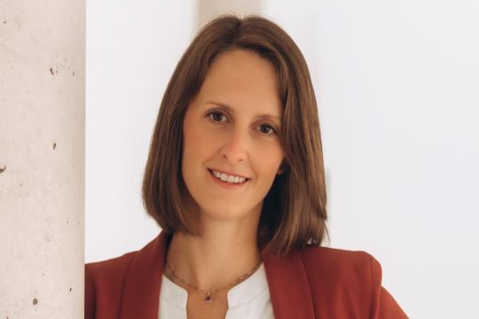Sandra Sauer
