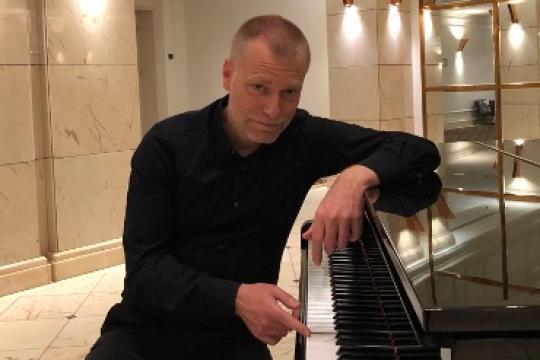 Martin Rubin - PIANO MAN Martin Rubin - PIANO MAN