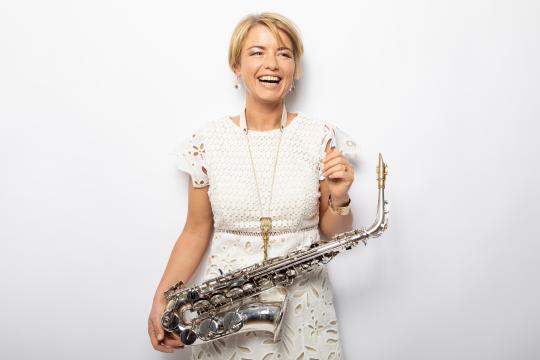 Heidi Jantschik - Saxophonistin Heidi Jantschik - Saxophonistin
