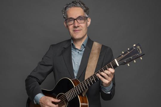 Solo Gitarrist (opt. mit Gesang)