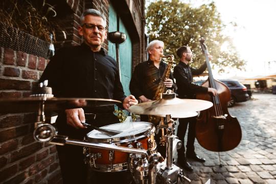 JAM | jazz.akustisch.mobil JAM | jazz.akustisch.mobil