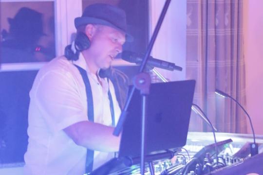 Dj Maik Event & Hochzeitsservice
