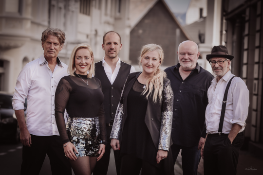 Schlager Deluxe Band