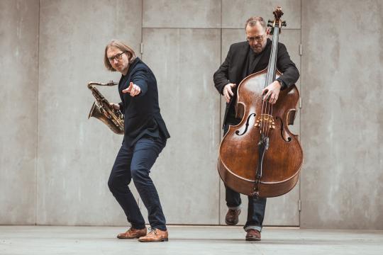 Wood Vibrations - Sax und Kontrabass