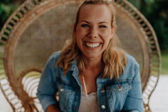 Fleur Gabor - Sängerin & Rednerin