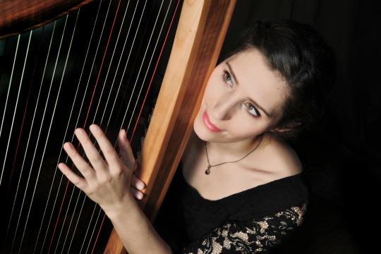 Corinna Schmidt Gesang und Harfe